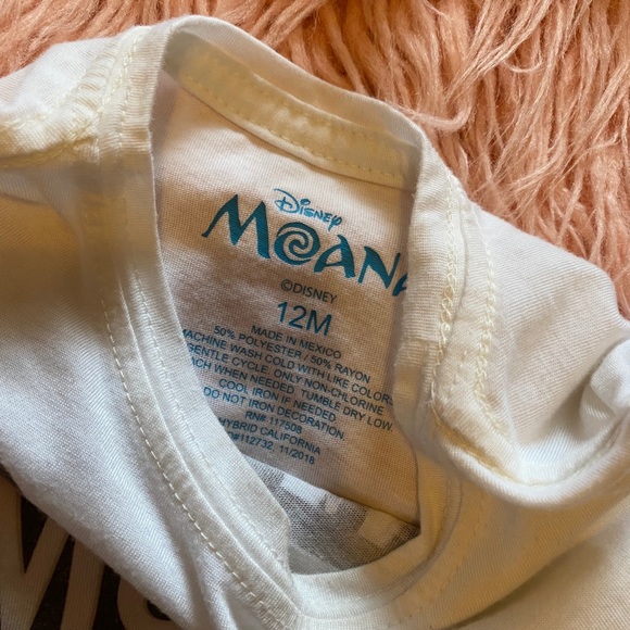 SOLD @ KIDS CONSIGNMENT - Picture 3 of 3